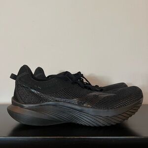 Saucony Men's Kinvara Running Shoes size 10.5